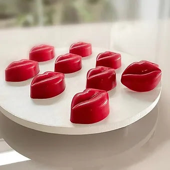 Lips 3pc Mold
